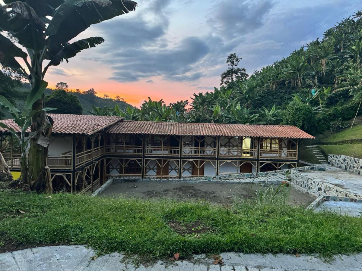 Finca La Esperanza Pereira Villa Exterior photo